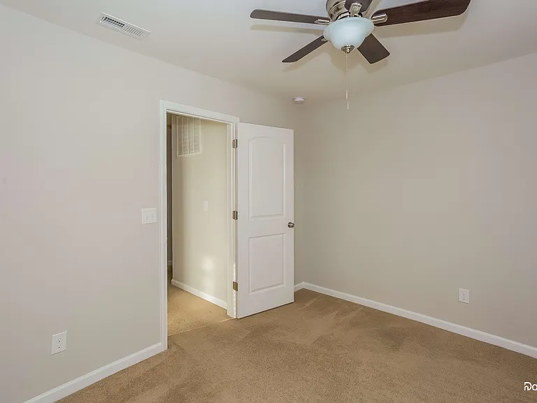 12549 Garron Rd — Photo 11