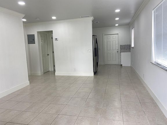 2nd image of 332 Perry Ave #3