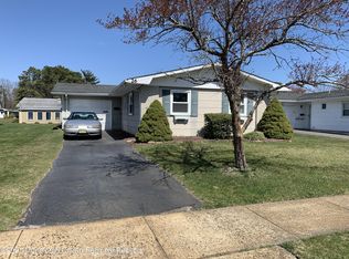 26 Clay Cir, Brick, NJ 08724