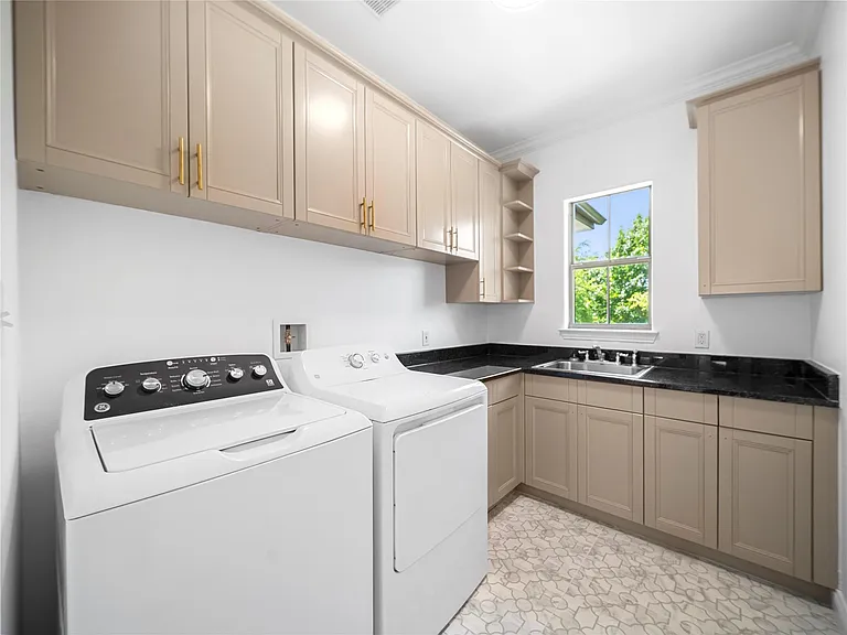 5209 Evans Ave #A — Photo 33
