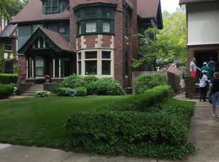 1042 Seminole St, Detroit, MI 48214