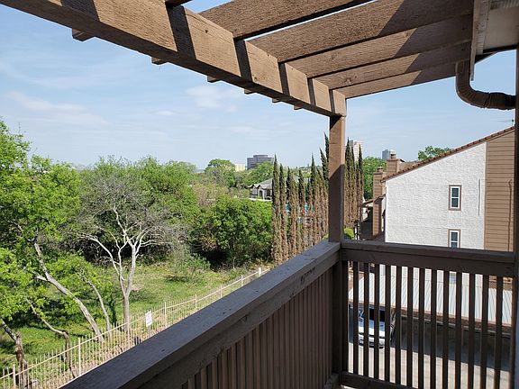4th image of 4107 Medical Dr APT 4208