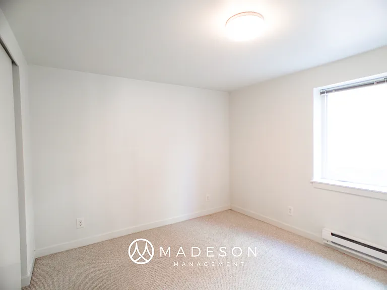 804 NW Market Street — Photo 7