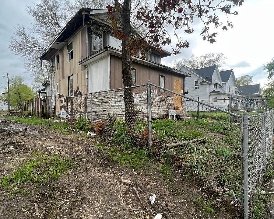 226 E Donald St, South Bend, IN 46613 MLS 202317075 Zillow