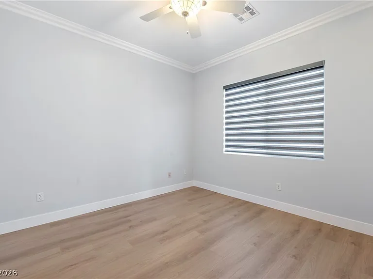 10534 Mandarino Ave — Photo 30