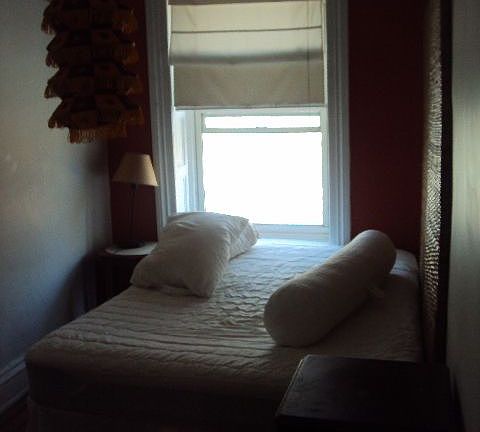 4th image of 426 Vanderbilt Ave #3