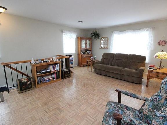 2nd image of 120 Gervil St #2