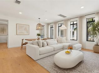 5625 Crescent Park W APT 207, Playa Vista, CA 90094