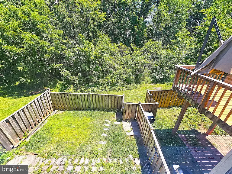 7339 Rokeby Dr — Photo 4