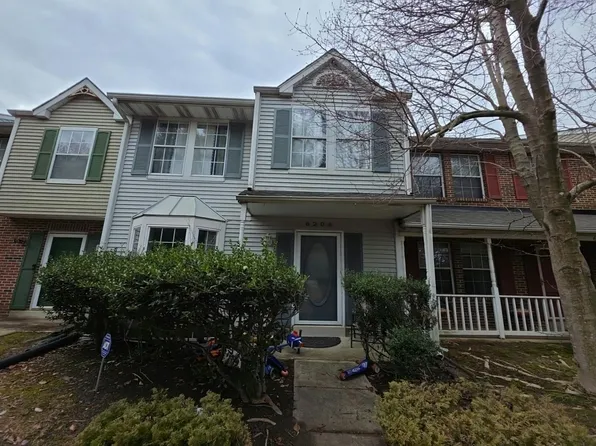 6206 Deerwood Ct, Waldorf, MD 20603