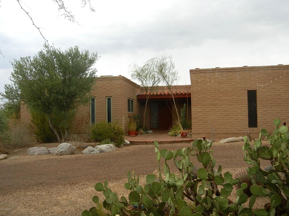 1st image of 310 W Camino Fairhaven