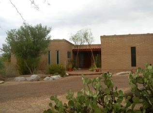 310 W Camino Fairhaven, Oro Valley, AZ 85704