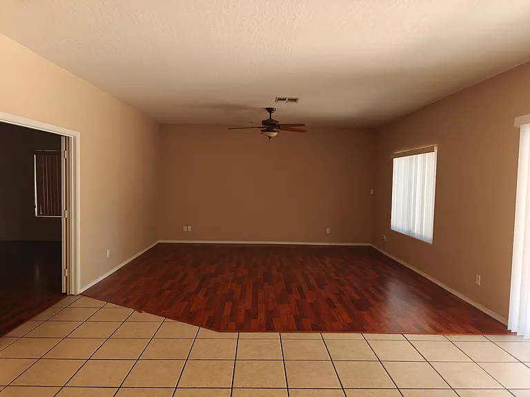 8638 W Keim Dr — Photo 5