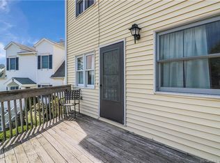21 Reynolds Ave, Stamford, CT 06905