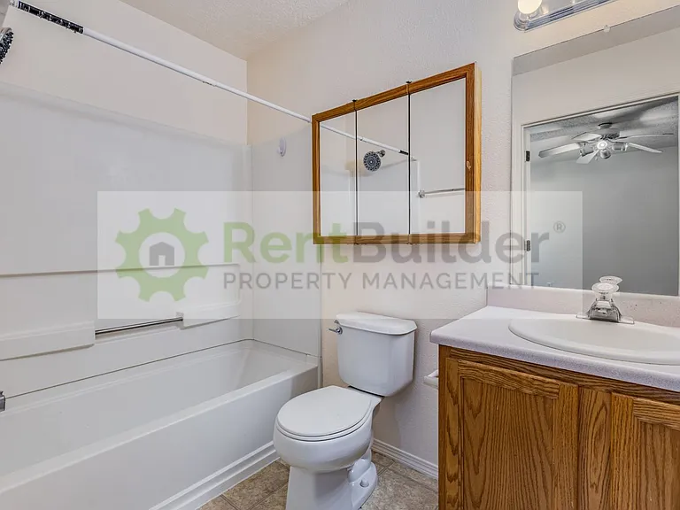 10532 Ramah Dr NW — Photo 14