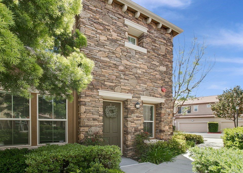 1st image of 30505 Canyon Hills Rd #1205