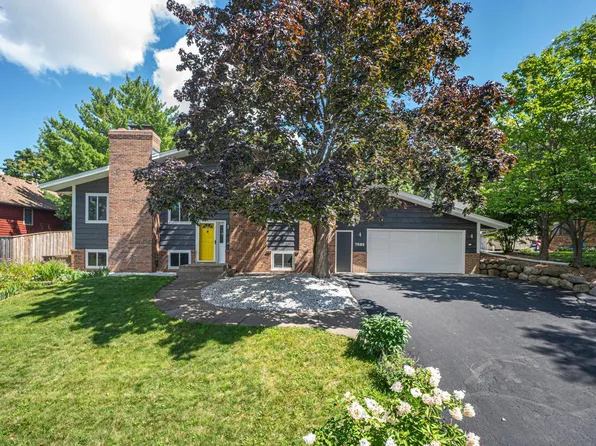 7892 Kingsview Ln N, Maple Grove, MN 55311