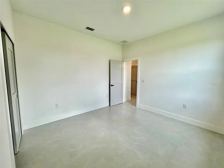 8181 Tecumseh Cir — Photo 28