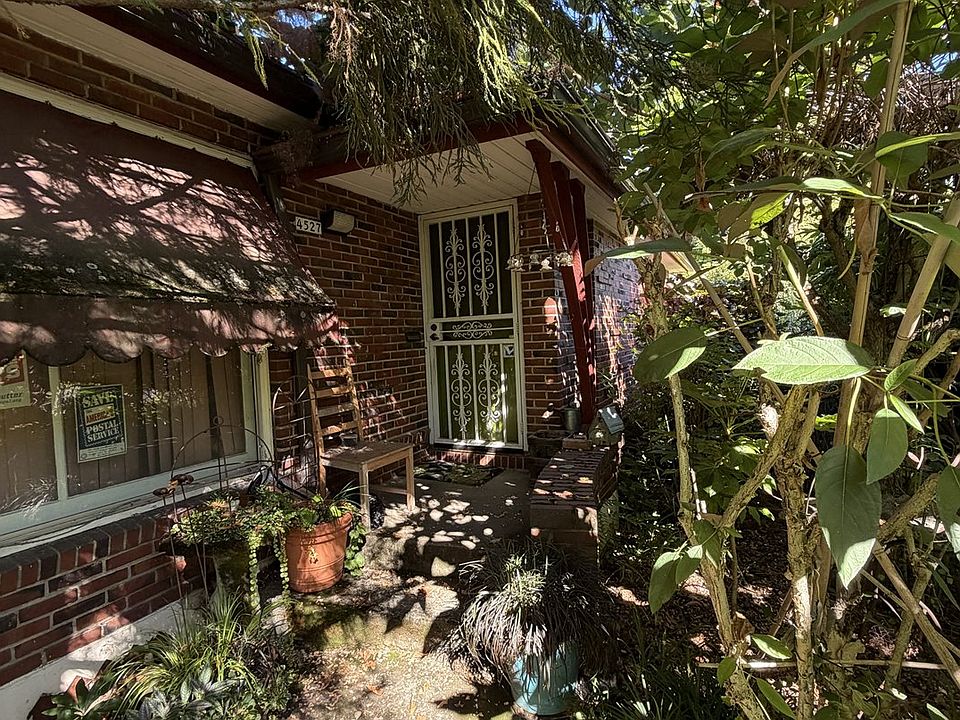 1st image of 4527 NE Skidmore St
