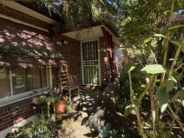 4527 NE Skidmore St, Portland, OR 97218