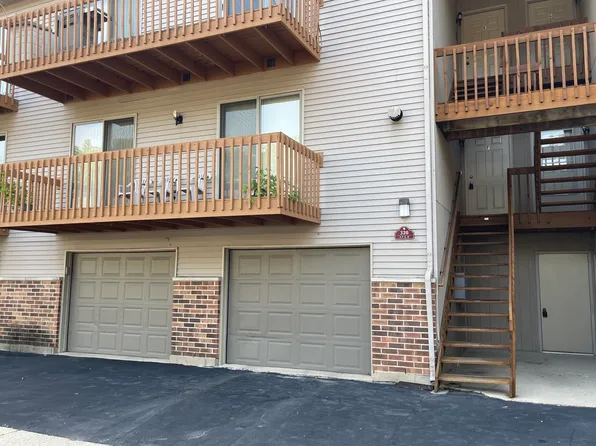 320 Woodridge Cir Unit F, South Elgin, IL 60177