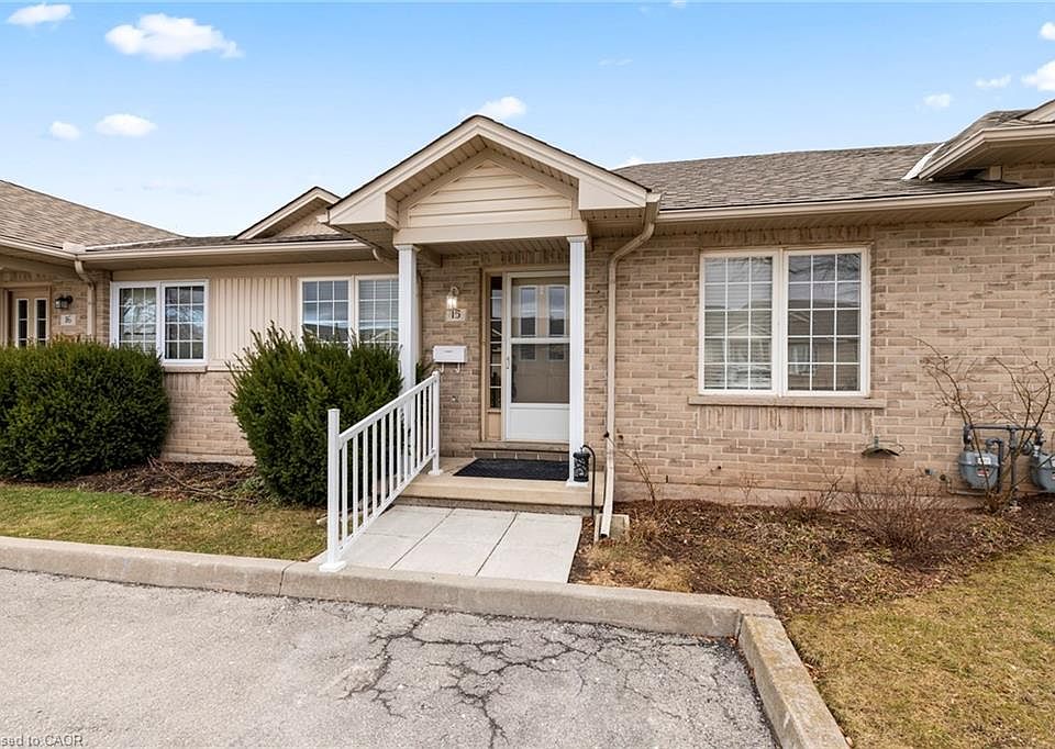 1st image of 24 Kenyon Cres #15