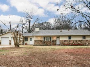210 Moon Rd, Ward, AR 72176