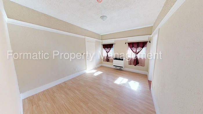 1st image of 740 N G St #1