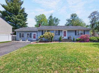126 Jay Pl, Middlesex, NJ 08846