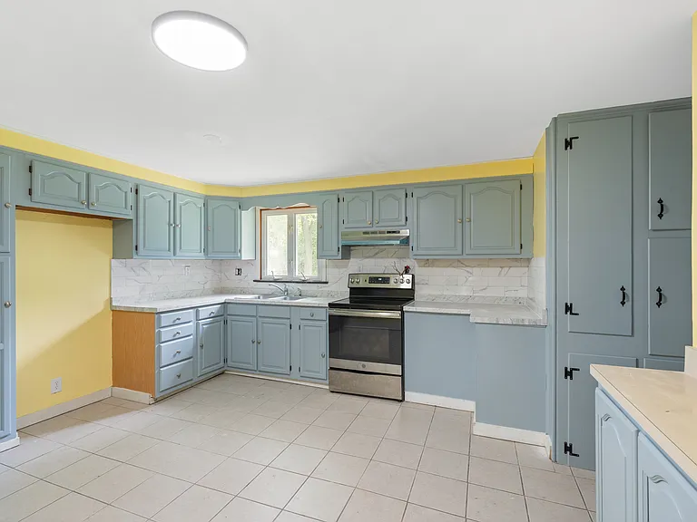 102 Oakridge Dr — Photo 15