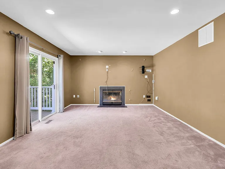 6 Marybeth Ct — Photo 16