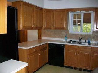 4503 10th Ave, Vienna, WV 26105