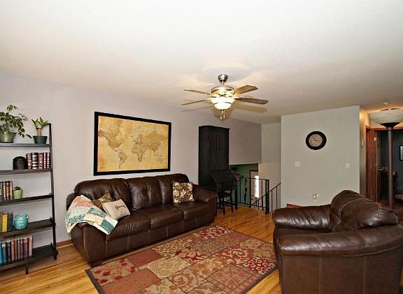 Delightful, warm living room made for enjoyment.