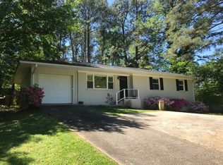 1081 Luther Dr SW, Mableton, GA 30126