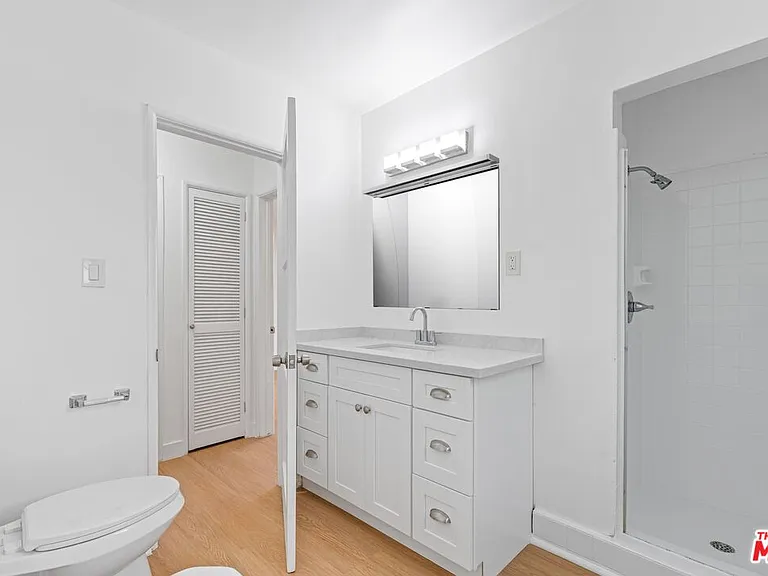 1754 Malcolm Ave #5 — Photo 11