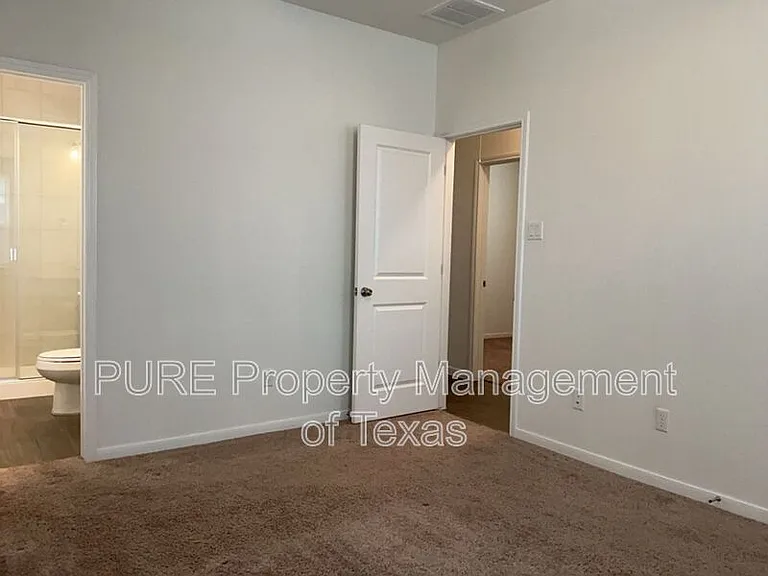17901 Giglio Way — Photo 15
