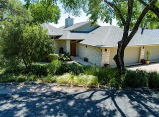 411 Coventry Rd, Spicewood, TX 78669