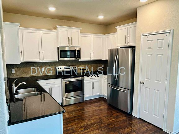 4th image of 1300 Juneberry Park Dr