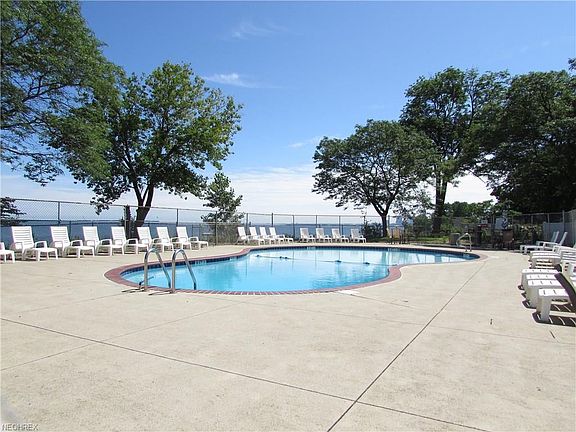 2nd image of 11720 Edgewater Dr APT 504