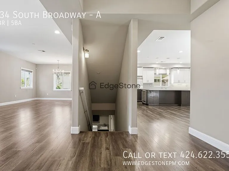 134 S Broadway #A — Photo 4