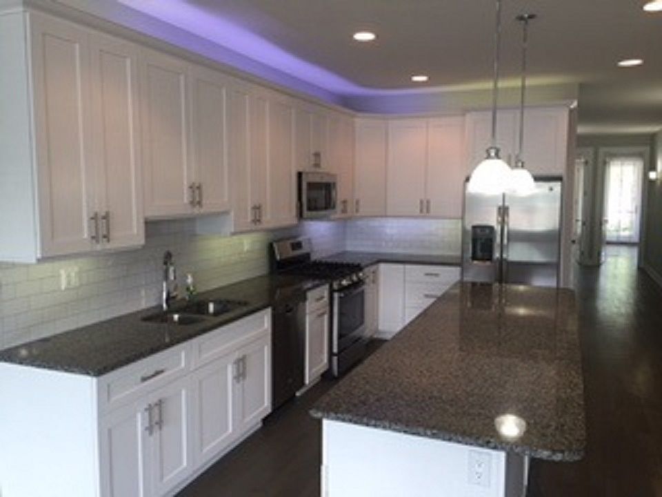 1st image of 4351 N Lincoln Ave