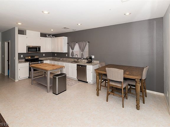 5th image of 5516 Green Ferry Ave