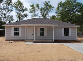 5653 Kingry Rd, Milton, FL 32583