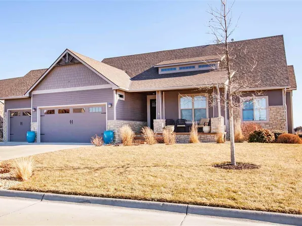 1836 Grand Vista Ln, Manhattan, KS 66503