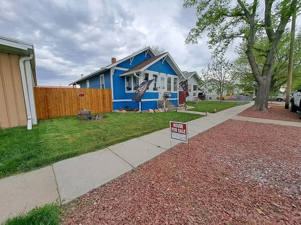 210 W 15th St, Scottsbluff, NE 69361
