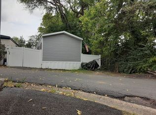 34 Leesburg Mobile Park, Leesburg, VA 20175