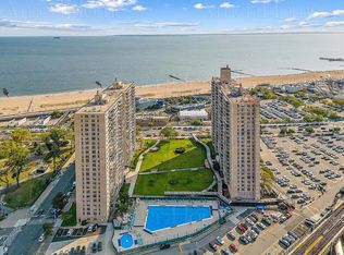 601 Surf Ave APT 18J, Brooklyn, NY