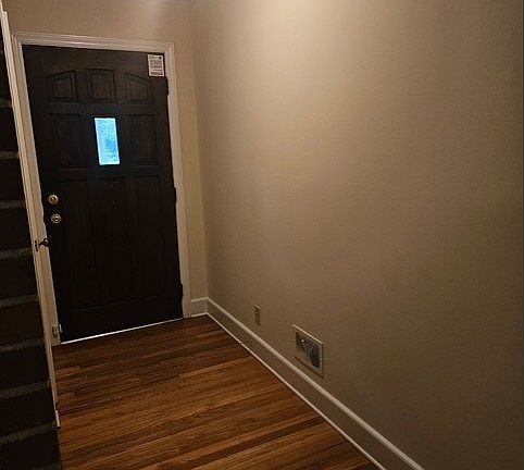 3rd image of 305 Augusta Rd