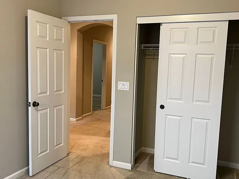 2338 Dunsley Cir — Photo 27