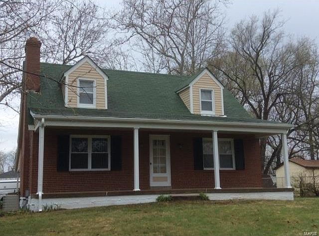 1st image of 1127 Cove Ln